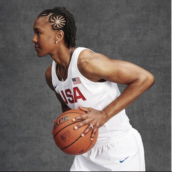 Tamika Catchings cabelo
