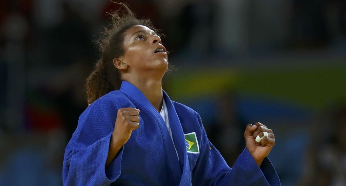A vida de uma campeã olímpica: Rafaela Silva luta para não ser esquecida