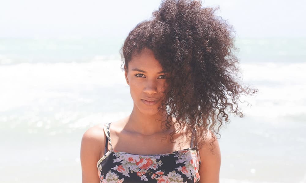 Fotógrafa russa se surpreende com racismo no Brasil e decide captar a beleza de mulheres negras