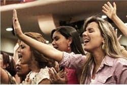 Alckmin aprova “Dia da Mulher Cristã Evangélica” no Estado de SP