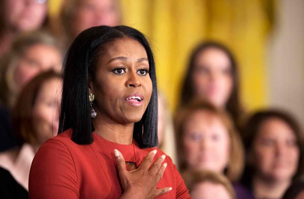 Michelle Obama faz discurso de despedida emotivo na Casa Branca