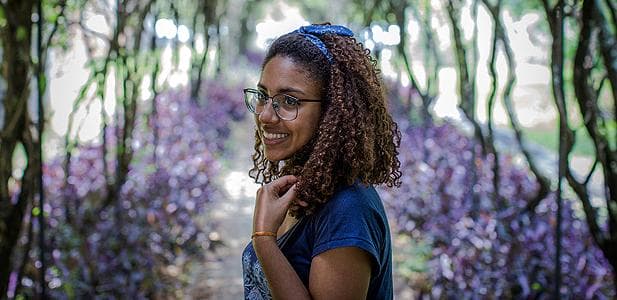 Larissa Mendes, negra e da periferia supera preconceitos para estudar na Poli