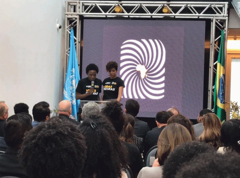 ‘A cada 23 minutos, um jovem negro morre no Brasil’, diz ONU ao lançar campanha contra violência