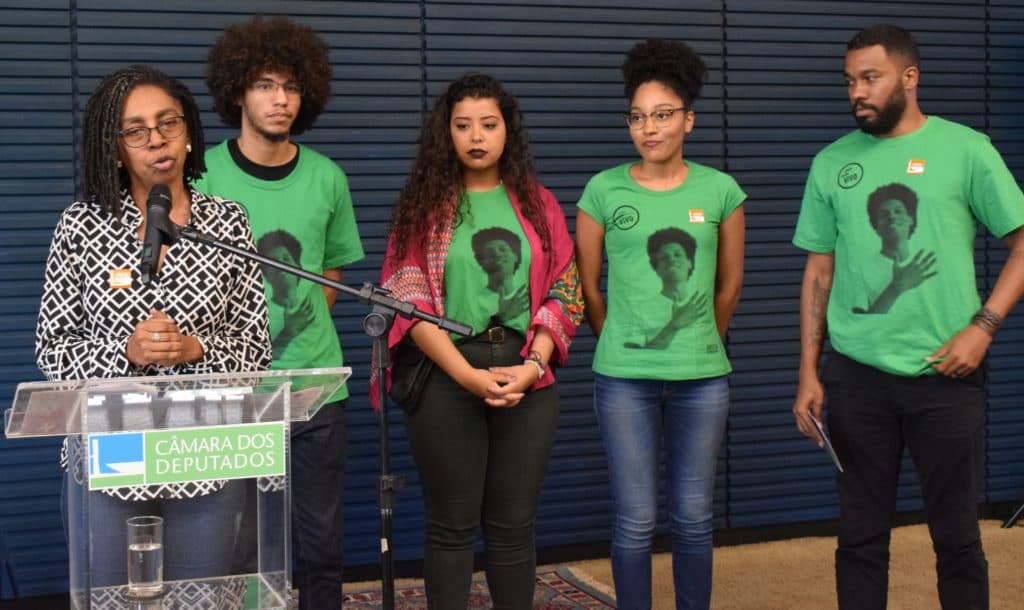 ONU apresenta no Congresso campanha pelo fim da violência contra juventude negra