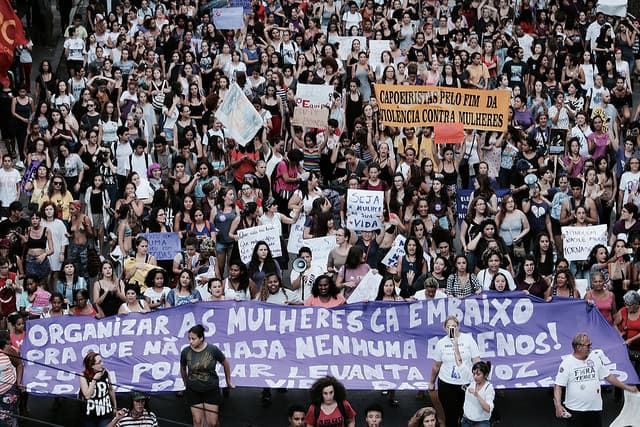 Mulheres organizam atos em defesa da democracia no dia 8 de março; entenda as pautas