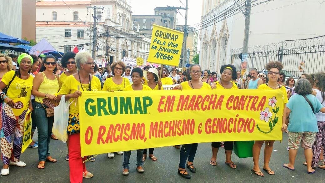 Em Salvador, mulheres vão às ruas contra o racismo e o genocídio