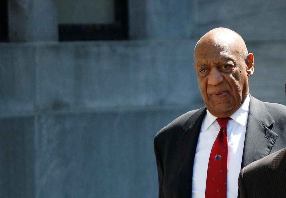 Bill Cosby é condenado por drogar e molestar mulher nos EUA