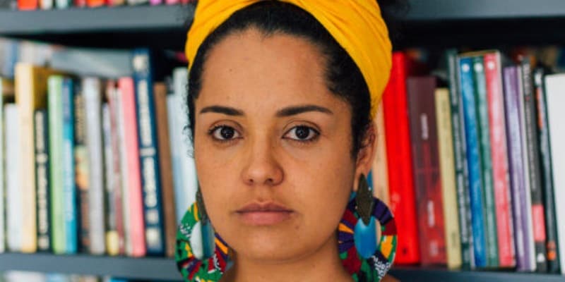 “Literatura de mulheres negras pode criar outro mundo possível”, diz Bianca Santana