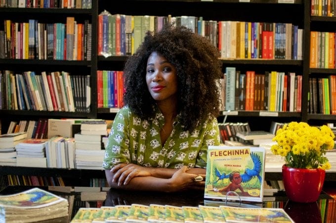 Kenia Maria lança livro infantil que resgata raízes da cultura negra
