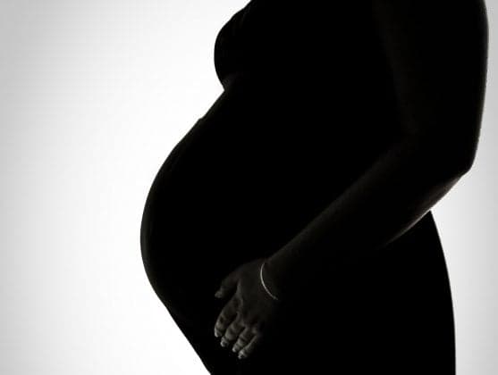 Município deve indenizar mulher que engravidou após suposta laqueadura