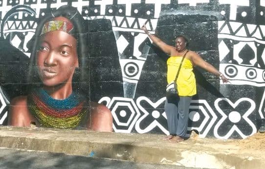 Angolanos e brasileiros pintam “resistência negra”