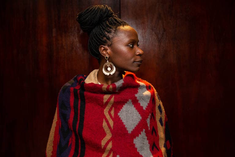 Atriz Isabèl Zuaa busca papéis em que a mulher negra seja protagonista de suas próprias histórias