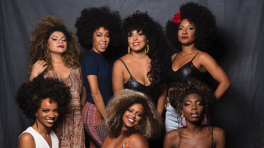 Com falta de representatividade na TV, atores negros mudam cor da plateia de espetáculos no Rio
