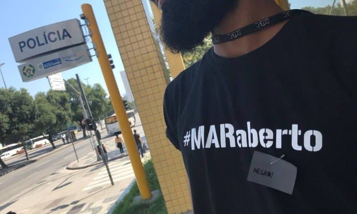 Turista americano é acusado de racismo depois de ofender funcionários negros em museu no Rio