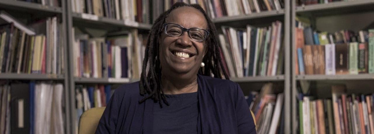 A literatura da Mulher Negra: Sueli Carneiro indica autoras negras