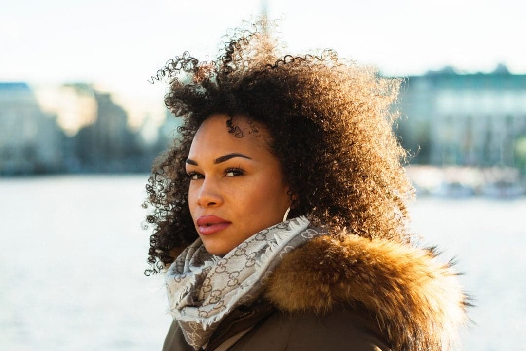Empoderamento étnico-racial feminino através da apropriação do cabelo crespo