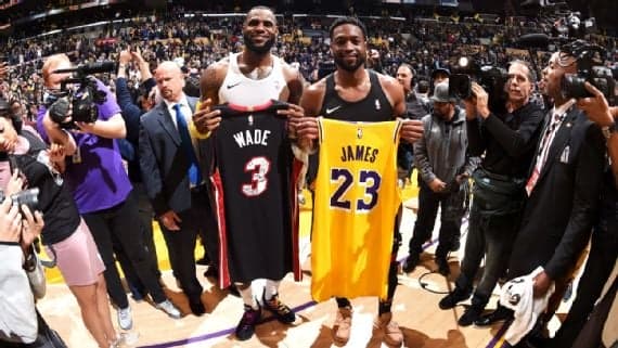 NBA: Na despedida de Wade a LeBron, Lakers batem o Heat e chegam à sexta vitória nos últimos sete jogos