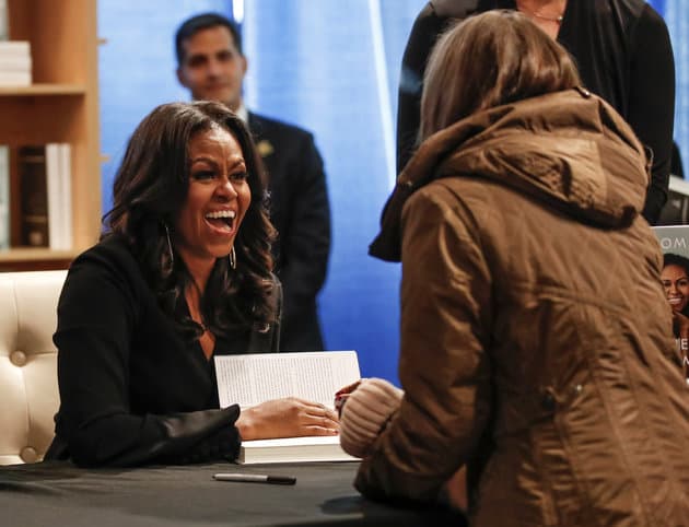 Livro de Michelle Obama pode se tornar a autobiografia mais vendida da História