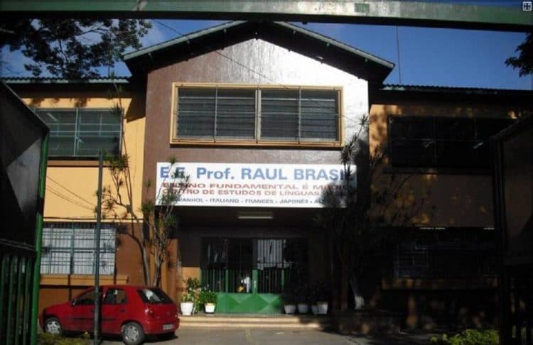 Nota de solidariedade aos estudantes trabalhadores e familiares da escola Raul Brasil