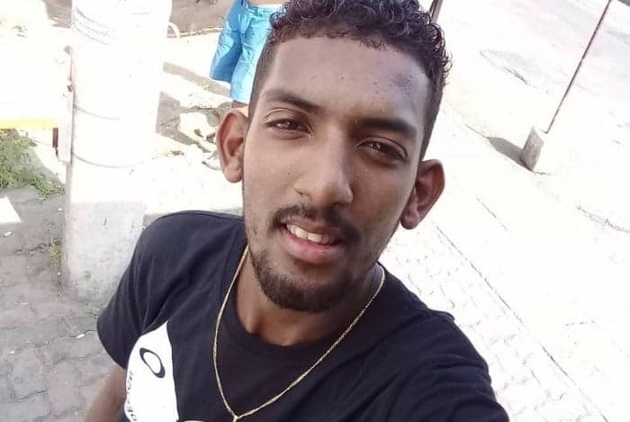 Mais um jovem negro é morto ao ter furadeira confundida com arma no Rio