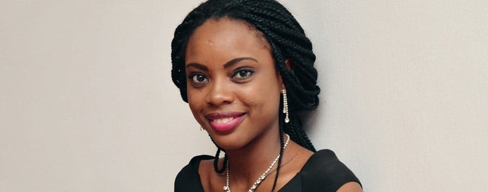 Ayobami Adebayo, jovem escritora nigeriana, vai participar da Flip 2019