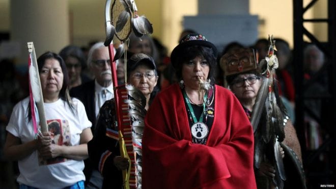 Canadá admite ter sido cúmplice de ‘genocídio racial’ de mulheres indígenas