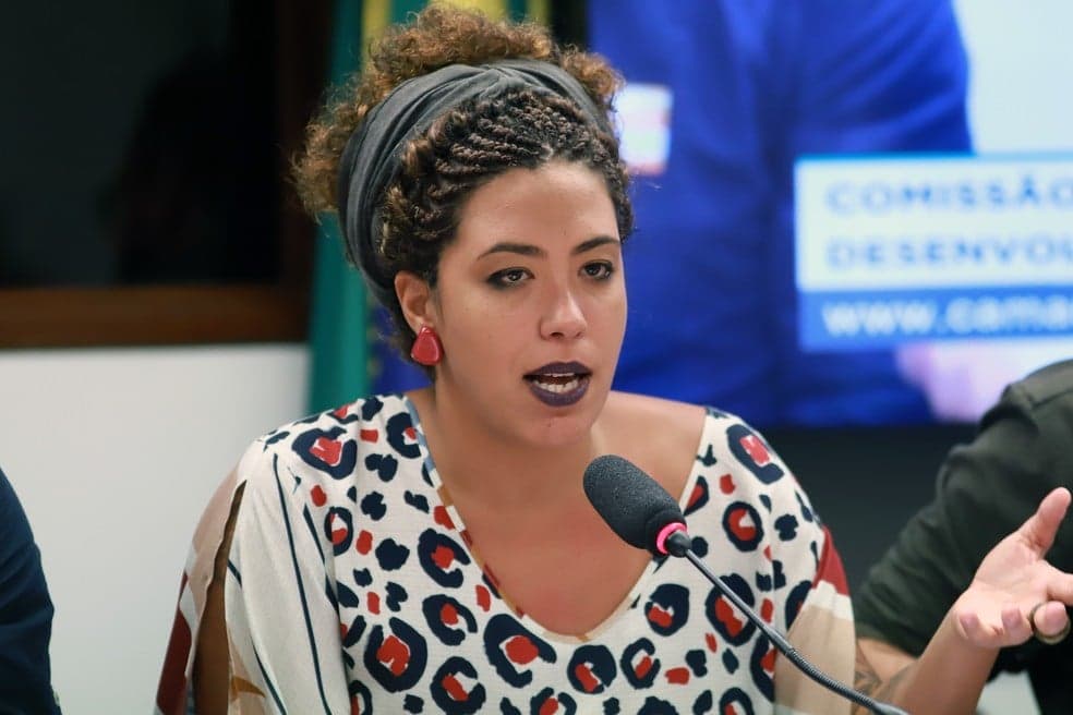 Deputada Talíria Petrone, do PSOL, revela que PF descobriu plano para matá-la, e diz que Witzel ignora pedidos de escolta no Rio