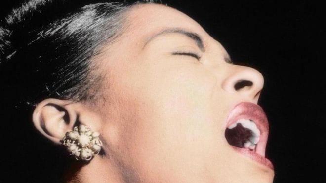 80 anos desde que Billie Holiday chocou os EUA com sua interpretação da canção ‘Strange Fruit’