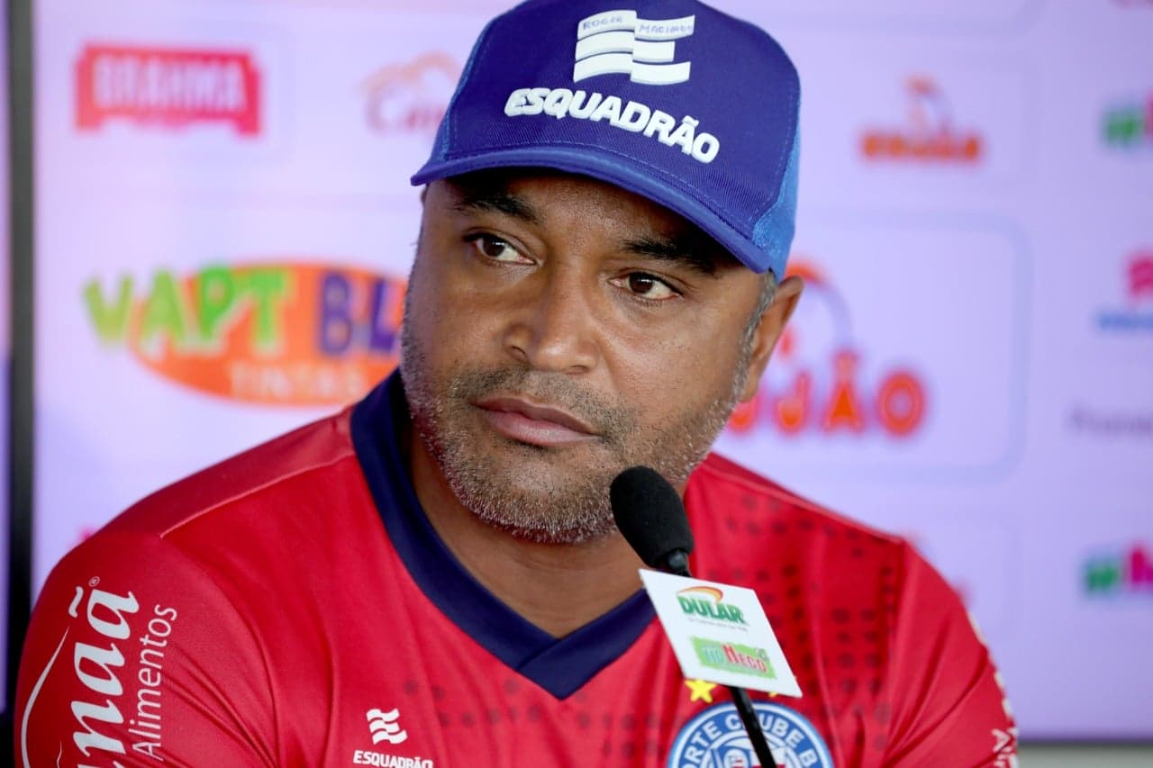 A lucidez de Roger Machado, treinador do Bahia, ao expôr as raízes do racismo no futebol brasileiro.