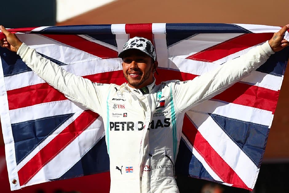 Lewis Hamilton é hexacampeão da Fórmula 1