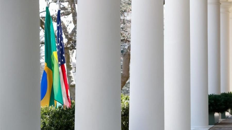 Embaixada dos EUA recomenda retorno de americanos que estão no Brasil