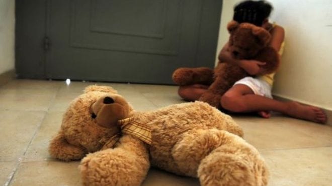 Brasil registra 6 abortos por dia em meninas entre 10 e 14 anos estupradas