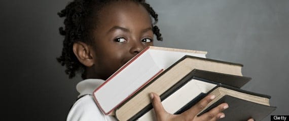 Literatura infantil com personagens negras: narrativas descolonizadoras para novas construções identitárias e de mundo