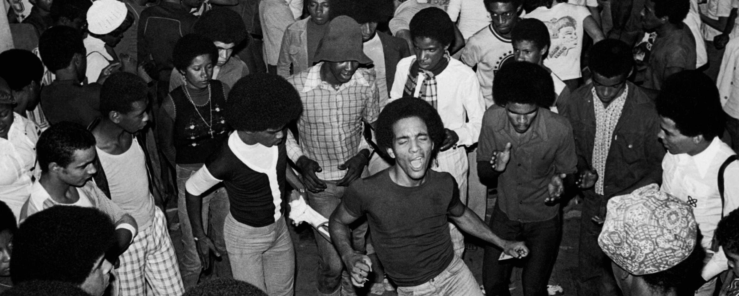 Como Gerson King Combo e seus bailes black tentaram implodir a democracia racial