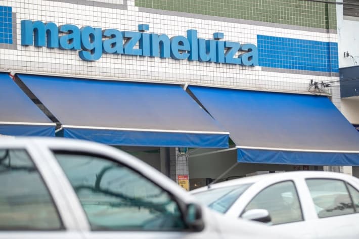 Grupo de defensores da União repudia ação contra Magazine Luiza por trainee só para negros