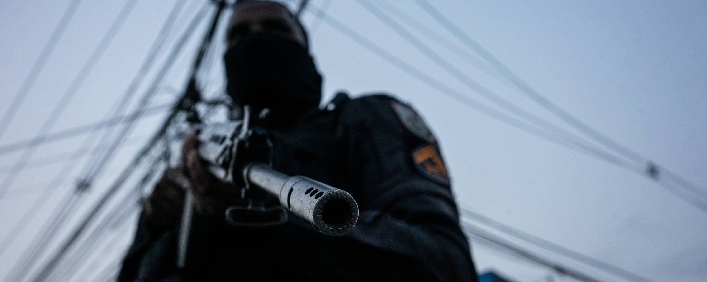 Em busca de fuzis, polícia do Rio mata até sem apreender arma