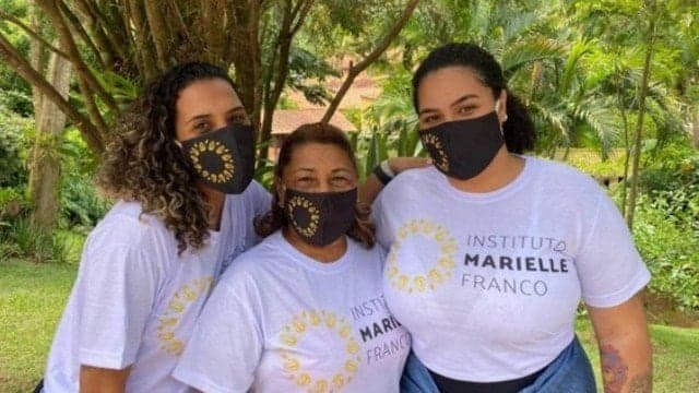 Mil dias sem Marielle: família pensa em legado e quer criar escola destinada a jovens negras de favelas em 2021
