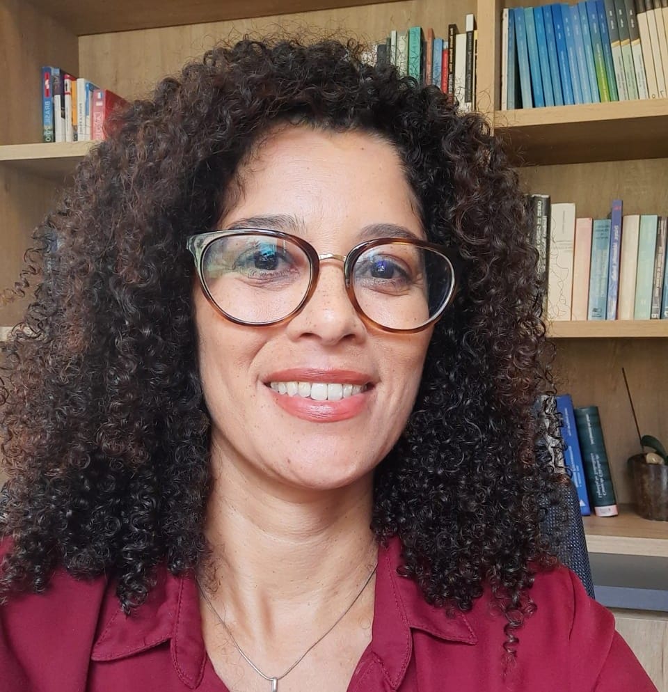 Camila Moura de Carvalho: Por que o feminismo negro?
