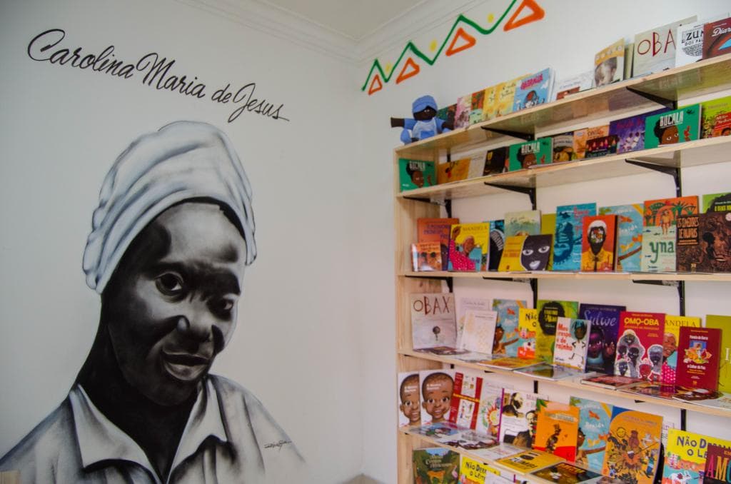 Biblioteca comunitária dedicada à cultura africana e afro-brasileira é inaugurada em Cuiabá
