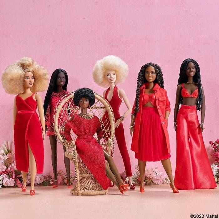 Barbie negra: Matel lançou 10 novas bonecas para trazer  diversidade e representatividade