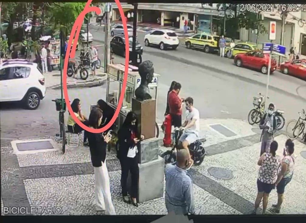 Homem branco é preso por suspeita de furtar bicicleta elétrica que motivou abordagem a jovem negro no Rio