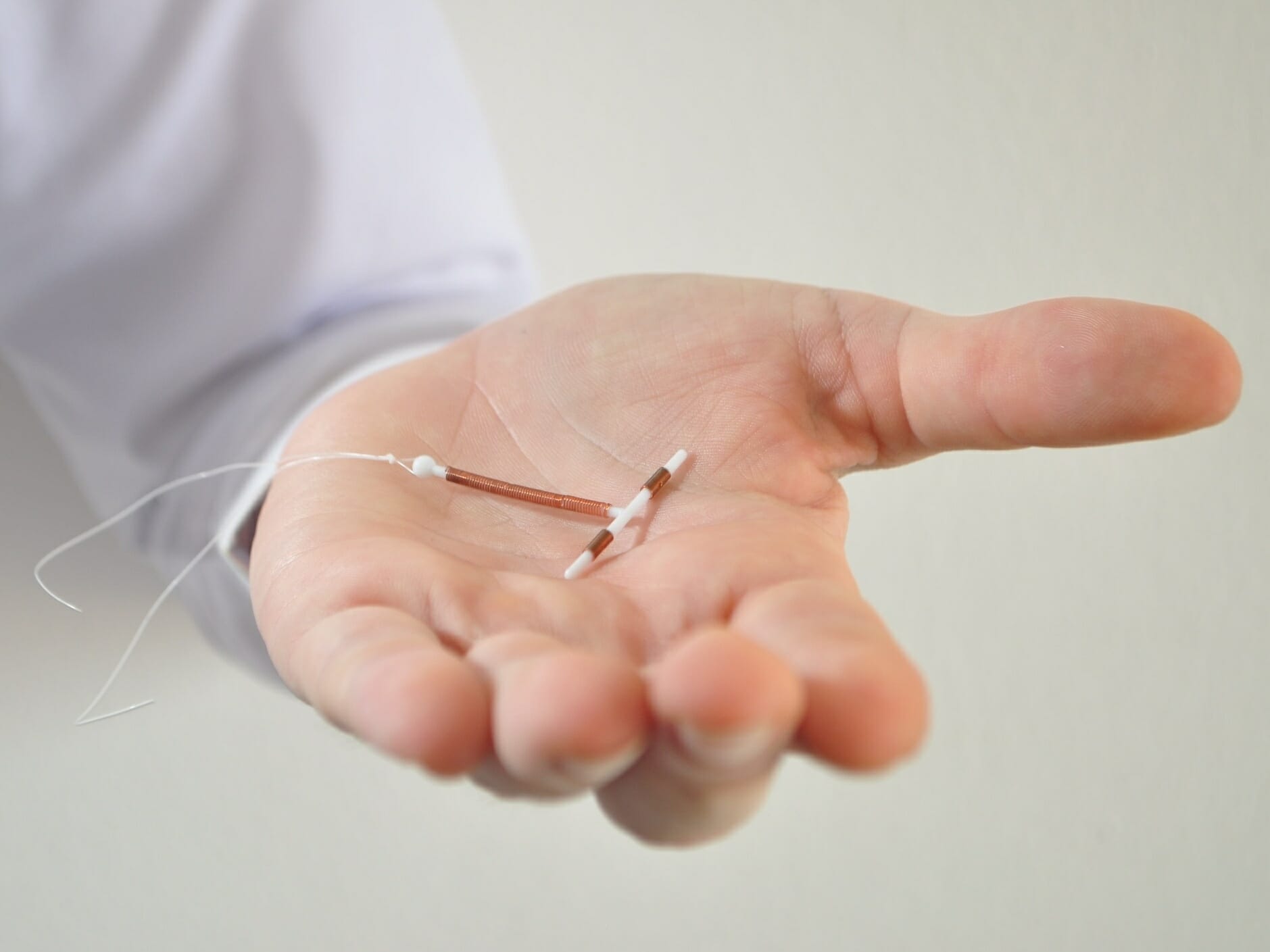 DIU de cobre: Os mitos que rondam este contraceptivo injustiçado