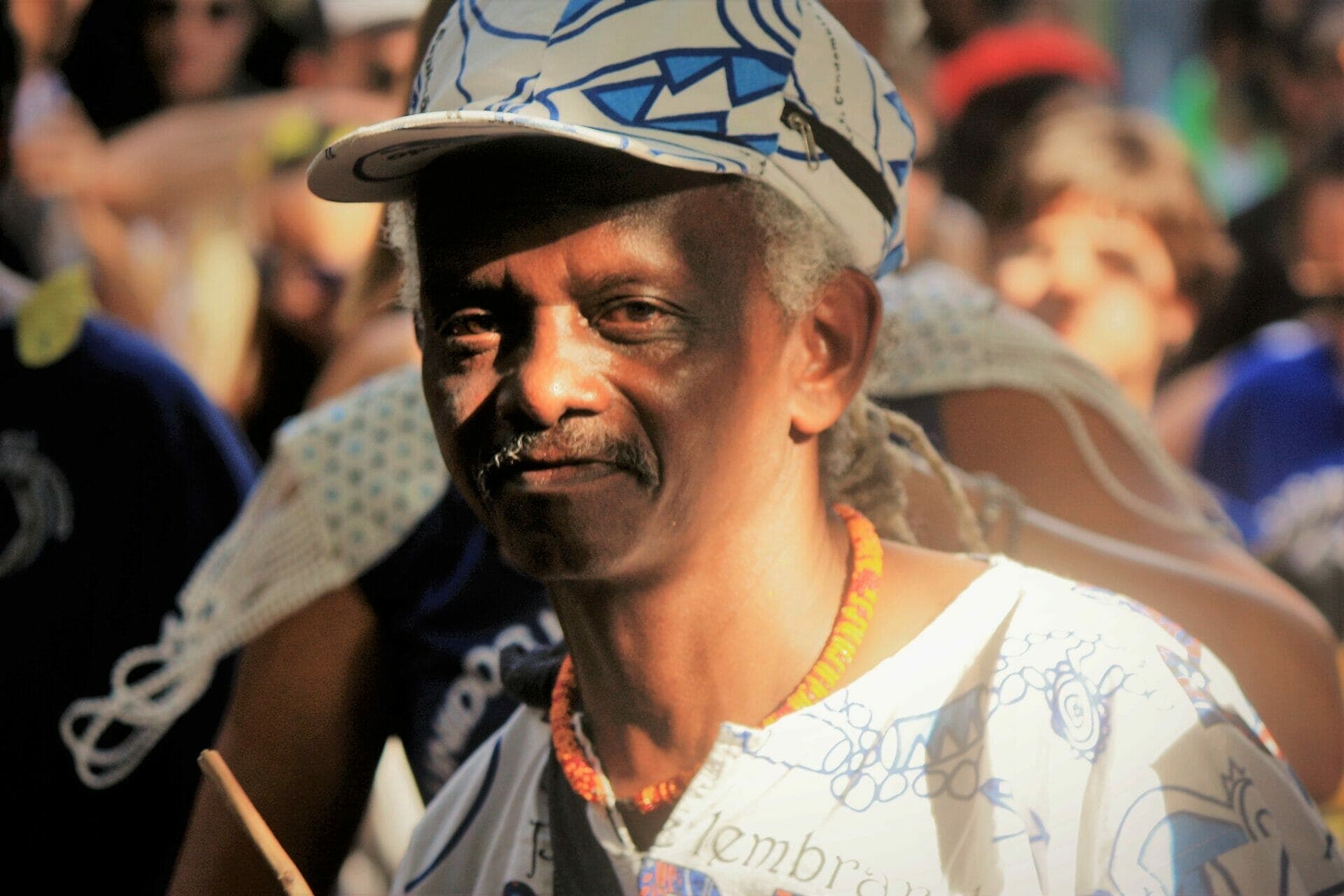 Mestre Môa do Katendê recebe homenagem coletiva em videoclipe produzido por blocos de carnaval de rua
