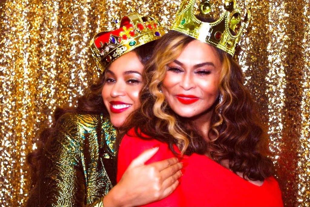 Mãe de Beyoncé diz que novo álbum da cantora será lançado ‘muito em breve’