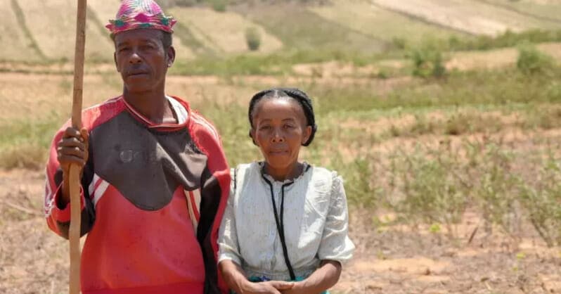 Como mulher ajudou a salvar seu vilarejo da fome em Madagascar