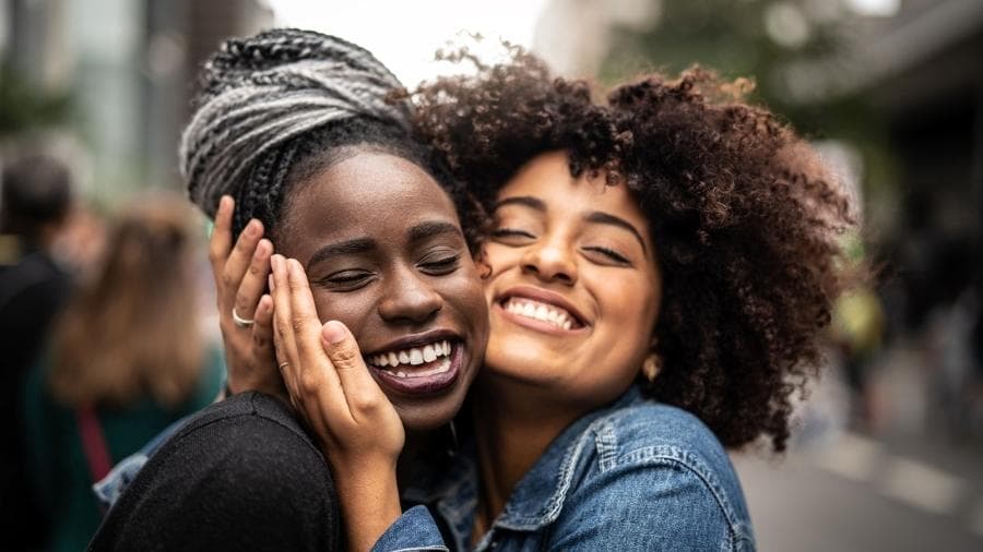 Eu não ando só: por que mulheres negras precisam umas das outras