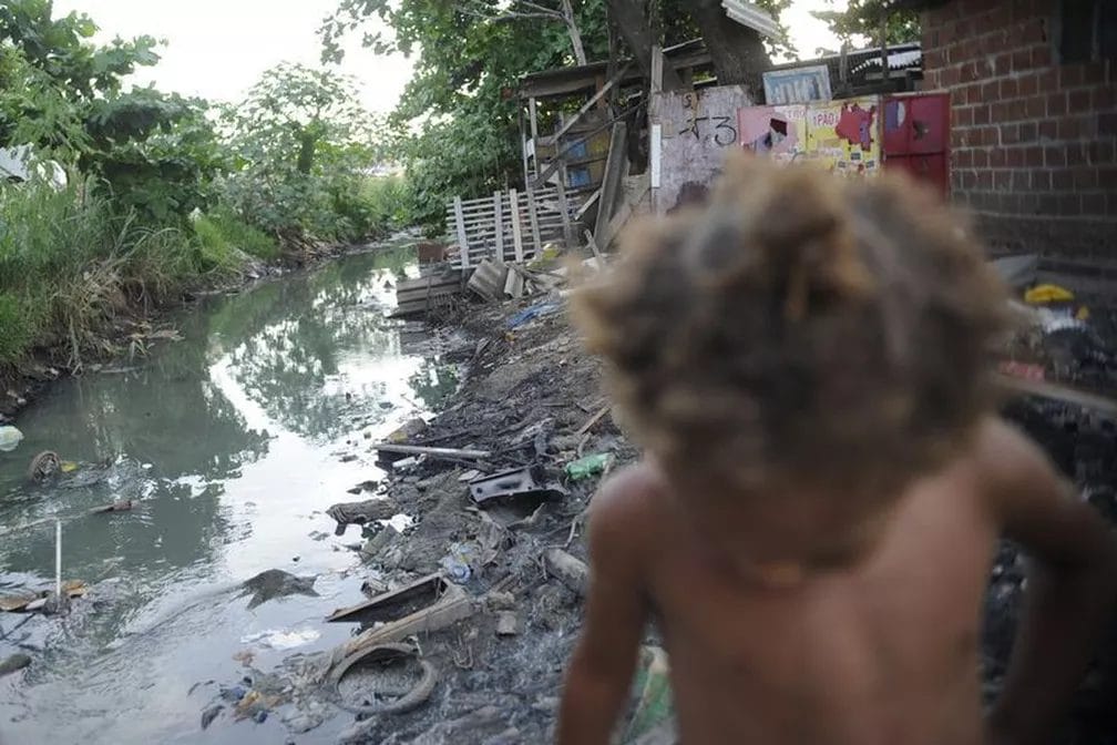 Pobreza ou extrema pobreza atingem 10 milhões de crianças com até 6 anos no Brasil