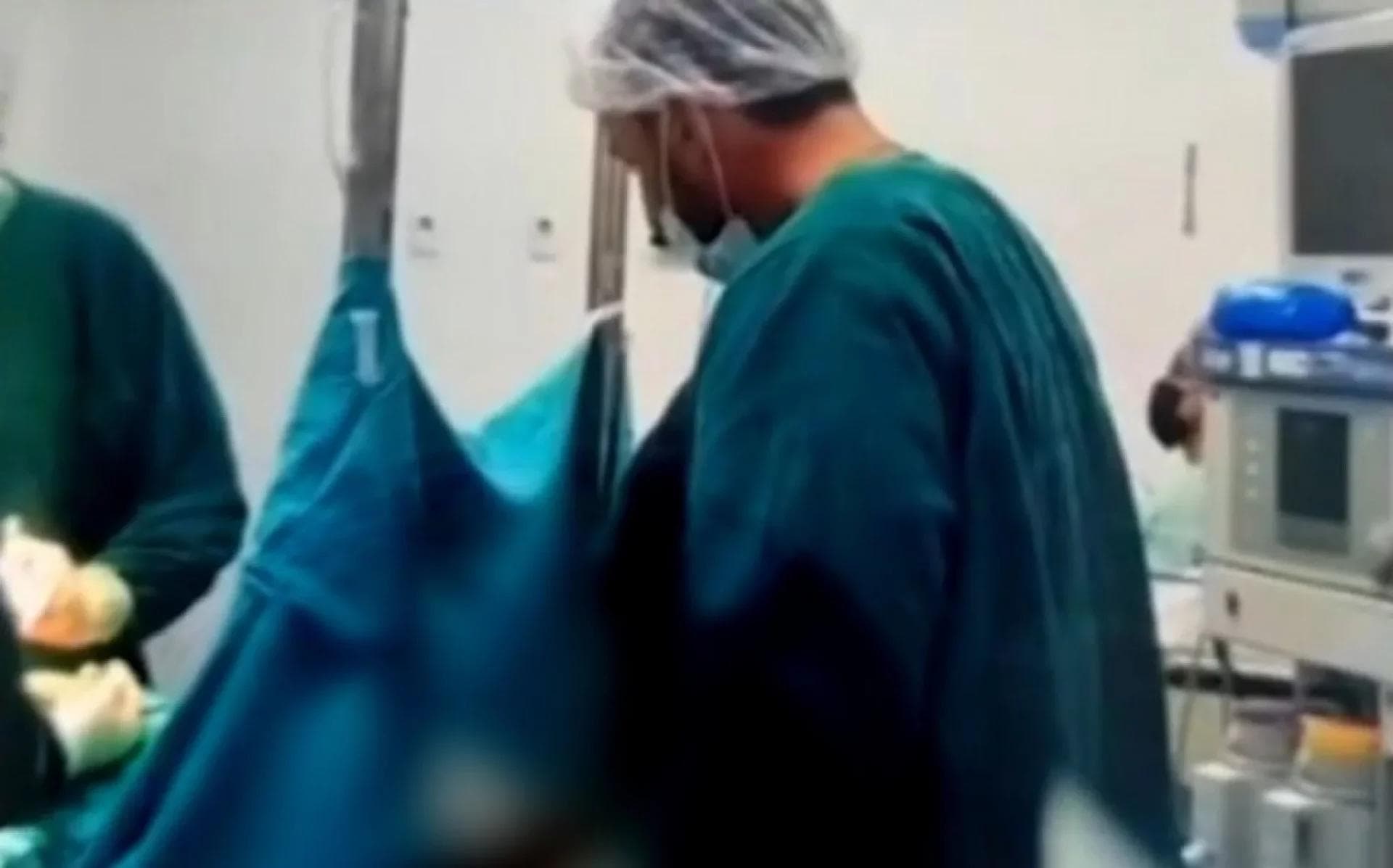 Anestesista acusado de estuprar paciente após parto começará a ser julgado