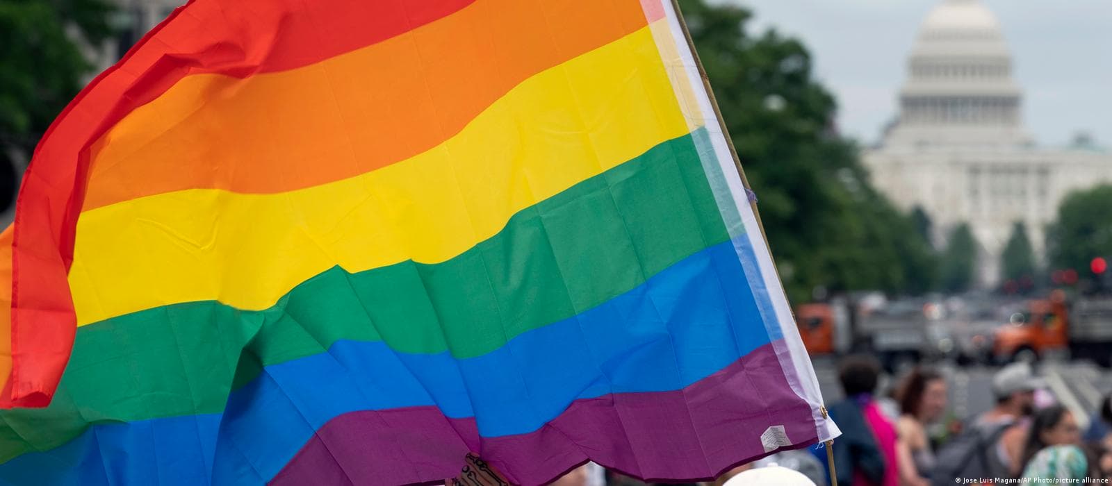 Senado dos EUA aprova proteção ao casamento gay