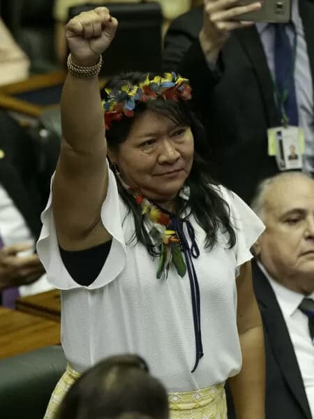 ‘Índio, não, indígena’: Funai agora é Fundação Nacional dos Povos Indígenas